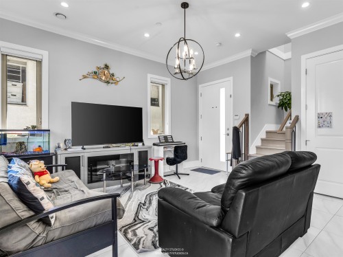 2889 Mcgill Street, Vancouver, BC 
