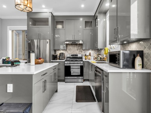 2889 Mcgill Street, Vancouver, BC 