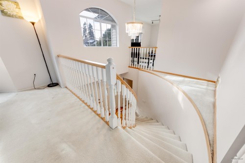 3315 El Casa Court, Coquitlam, BC 