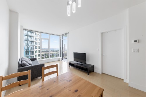 1807-7358 Edmonds Street, Burnaby, BC 