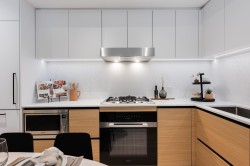 224-471 28th Avenue W Vancouver, BC V5Y 0P2