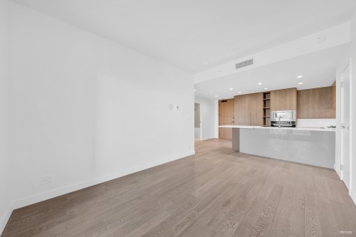 404-6833 Pearson Way, Richmond, BC 