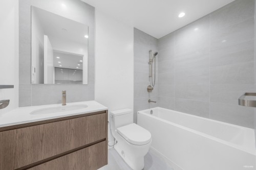 404-6833 Pearson Way, Richmond, BC 