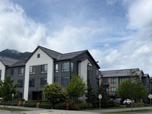 1348 Halyard Place  Squamish, BC V8B 2A1