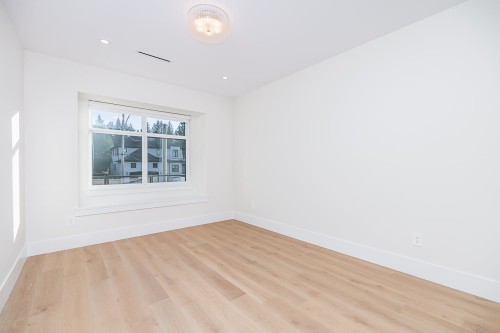 897 Cottonwood Avenue, Coquitlam, BC 