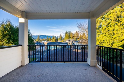 897 Cottonwood Avenue, Coquitlam, BC 