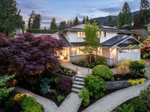 1411 29Th Street, West Vancouver, BC 
