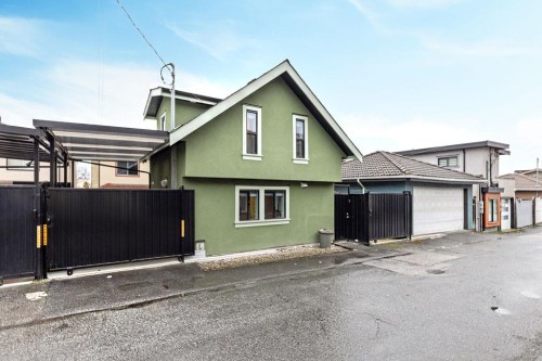 1477 61St Avenue E, Vancouver, BC 