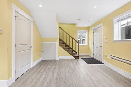 1477 61St Avenue E, Vancouver, BC 