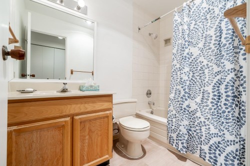 1304 7Th Avenue W, Vancouver, BC 