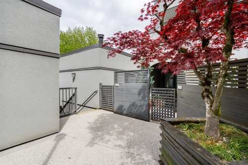 1304 7Th Avenue W, Vancouver, BC 