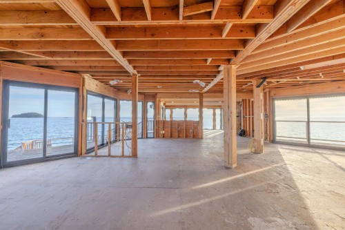 5482 Hill Road, Sechelt, BC 