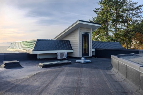 5482 Hill Road, Sechelt, BC 