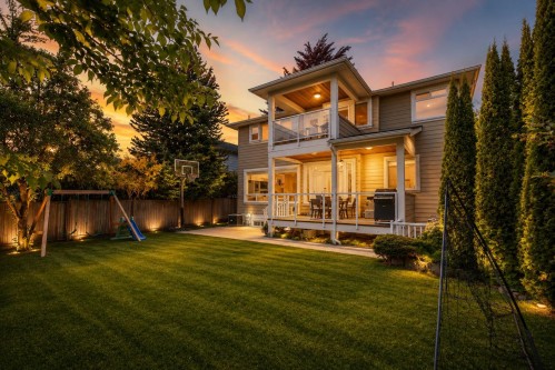 481 Windsor Road W, North Vancouver, BC 