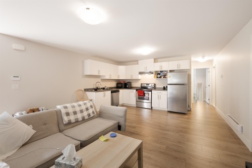 481 Windsor Road W, North Vancouver, BC 