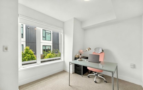 7601 Yukon Street, Vancouver, BC 