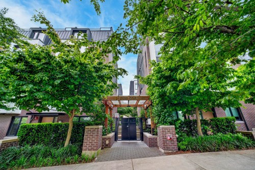 7601 Yukon Street, Vancouver, BC 