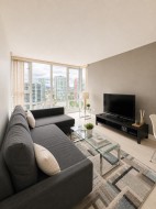 1802-1033 Marinaside Vancouver, BC V6Z 3A3