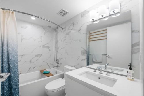 153-2060 Curling Road, North Vancouver, BC 