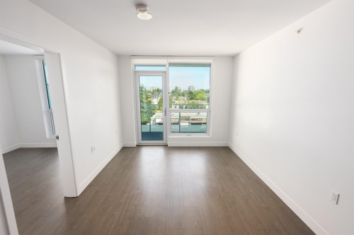 829-8133 Cook Road, Richmond, BC - Indoor Photo Showing Other Room