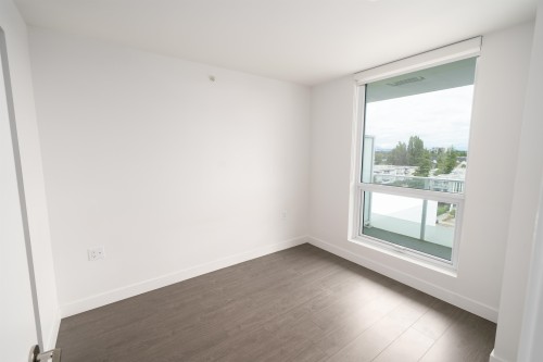 829-8133 Cook Road, Richmond, BC - Indoor Photo Showing Other Room