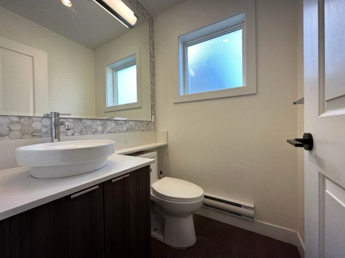 9080 No. 3 Road, Richmond, BC 