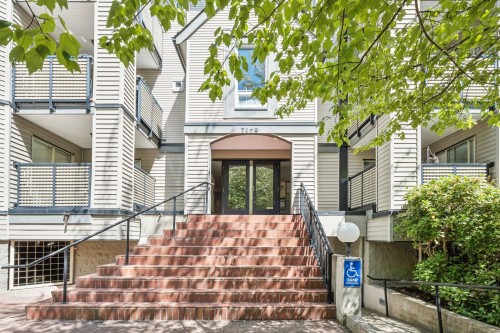 305-7459 Moffatt Road  Richmond, BC V6Y 1X9