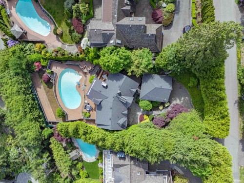 880 Younette Drive, West Vancouver, BC 