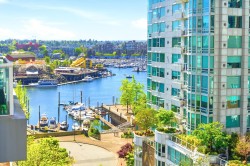 902-1500 Howe Street Vancouver, BC V6Z 2N1
