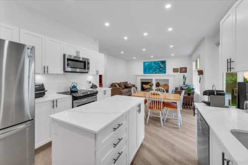 1705 Arbutus Place, Coquitlam, BC 
