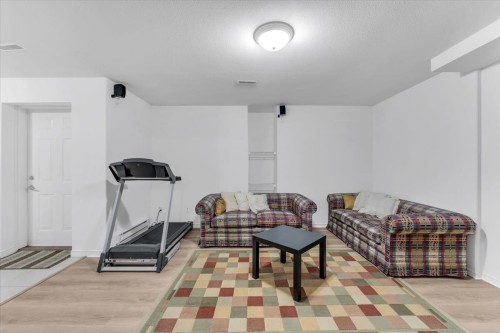 1705 Arbutus Place, Coquitlam, BC 