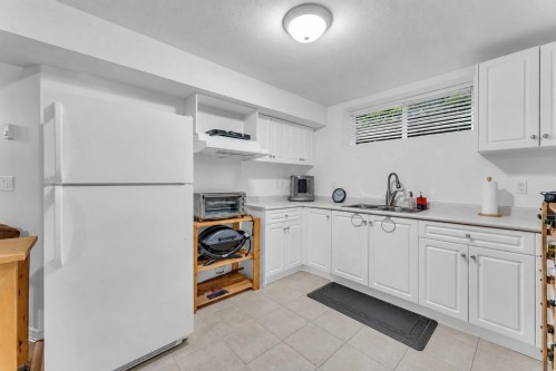 1705 Arbutus Place, Coquitlam, BC 