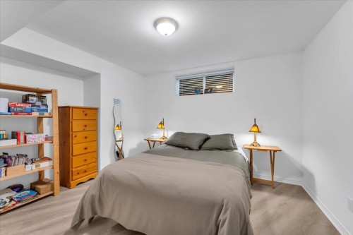 1705 Arbutus Place, Coquitlam, BC 