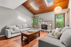 5627 Timbervalley Road Delta, BC V4L 2E7