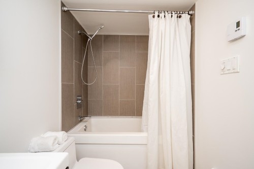 697 Moberly Road, Vancouver, BC 