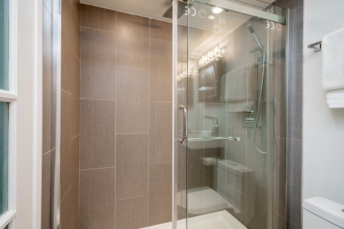 697 Moberly Road, Vancouver, BC 
