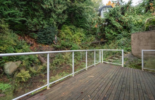 2572 Westhill Close, West Vancouver, BC 