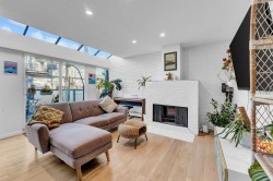 204-2125 York Avenue  Vancouver, BC V6K 1C4