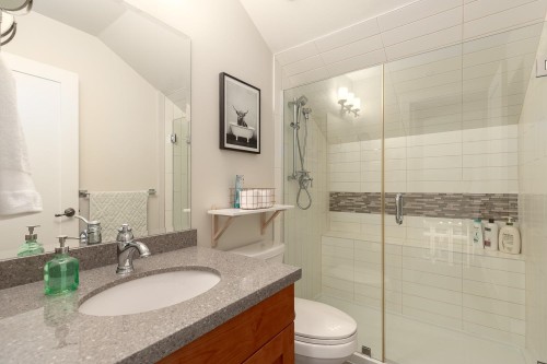 1077 Salsbury Drive, Vancouver, BC 