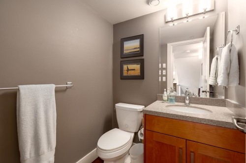 1077 Salsbury Drive, Vancouver, BC 