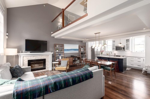 1077 Salsbury Drive, Vancouver, BC 