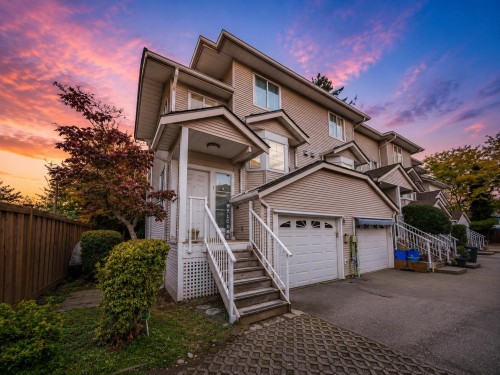 1-12188 Harris Road  Pitt Meadows, BC V3Y 2N3