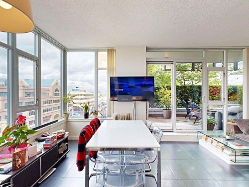 865-2080 Broadway W, Vancouver, BC 