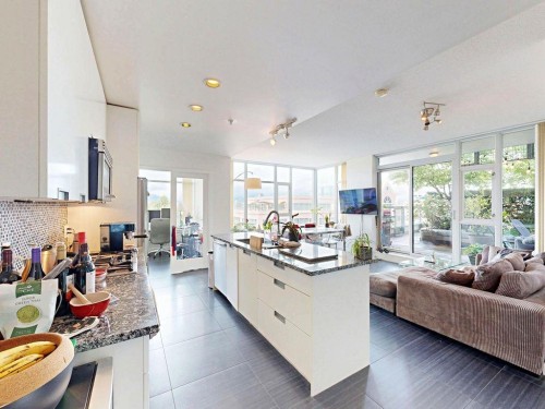 865-2080 Broadway W, Vancouver, BC 