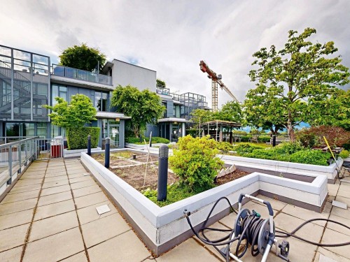 865-2080 Broadway W, Vancouver, BC 