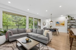 9-1089 Wilson Crescent Squamish, BC V8B 0M4