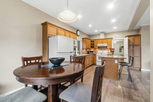 4268 Hoskins Road, North Vancouver, BC 