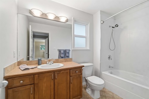 4268 Hoskins Road, North Vancouver, BC 