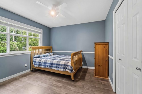 4268 Hoskins Road, North Vancouver, BC 