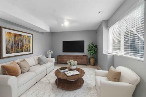 4268 Hoskins Road, North Vancouver, BC 